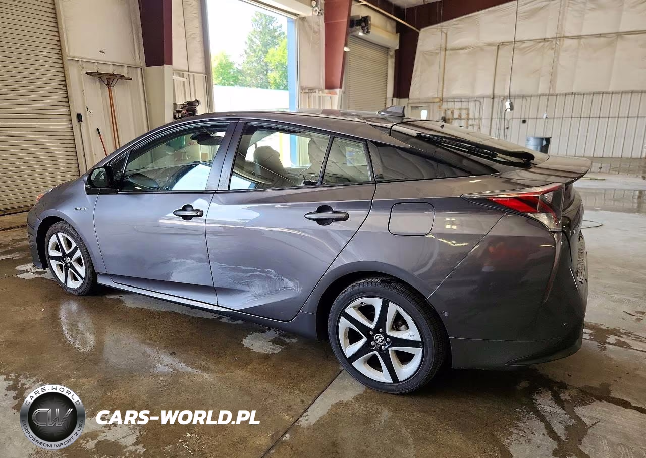 2017 Toyota Prius Four Touring VIN:JTDKARFU8H3540856 - 2