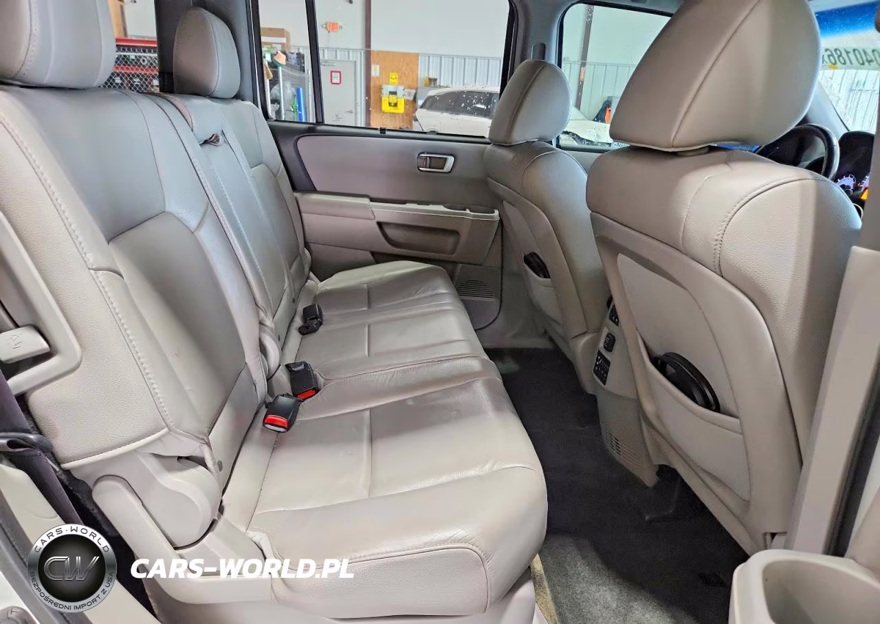 2015 Honda Pilot Touring VIN:5FNYF4H94FB044203 - 11