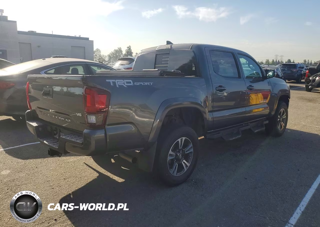 2019 Toyota Tacoma Trd Sport VIN:3TMAZ5CN3KM106957 - 3