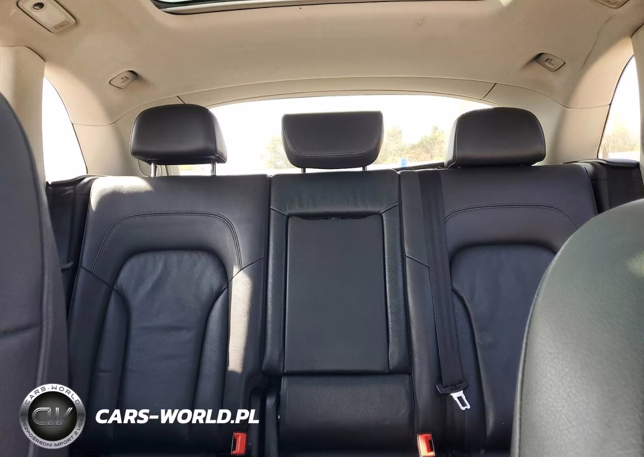 2017 Audi Q5 Premium Plus VIN:WA1L2AFP0HA038751 - 10