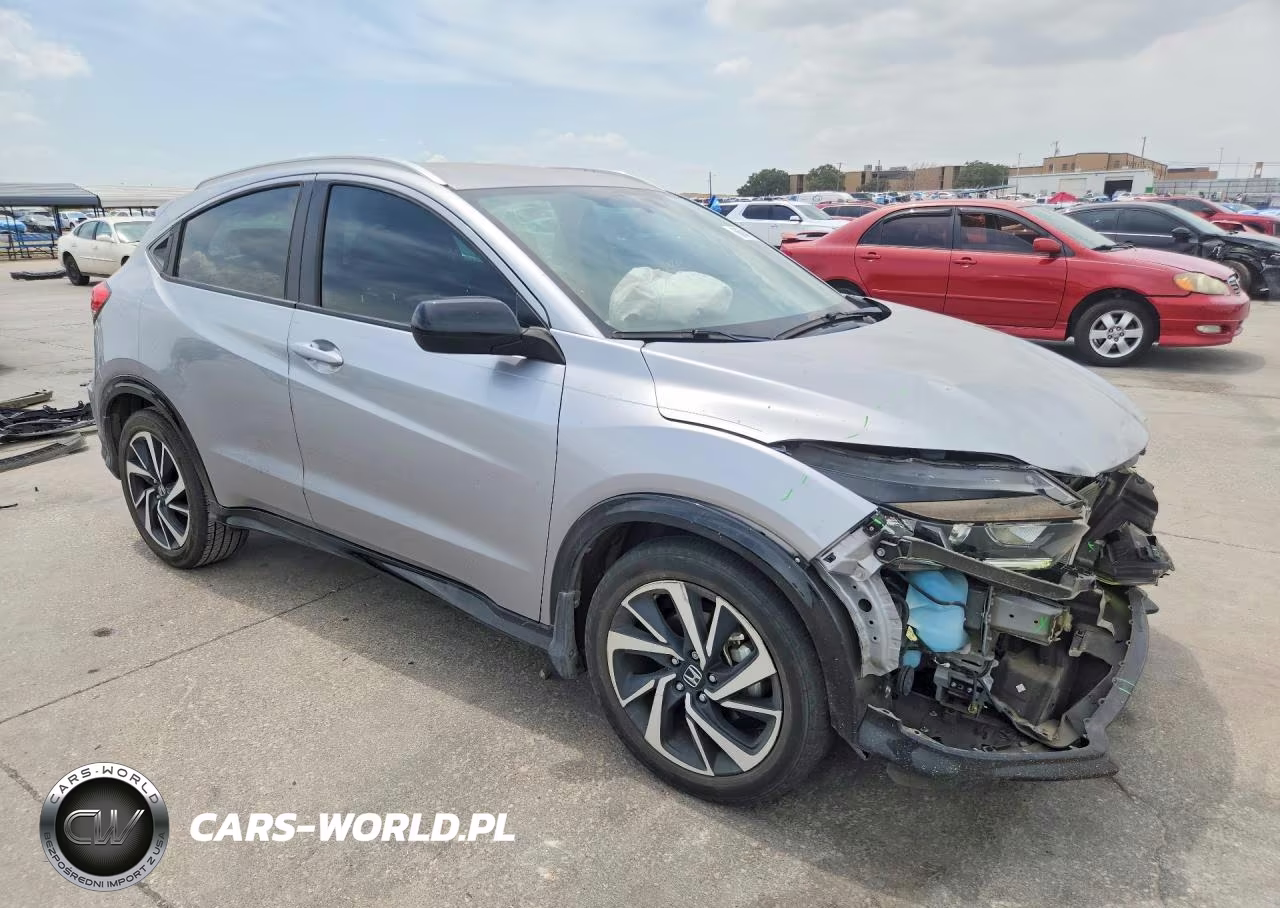 2020 Honda Hr-V Sport VIN:3CZRU6H15LM723155 - 4
