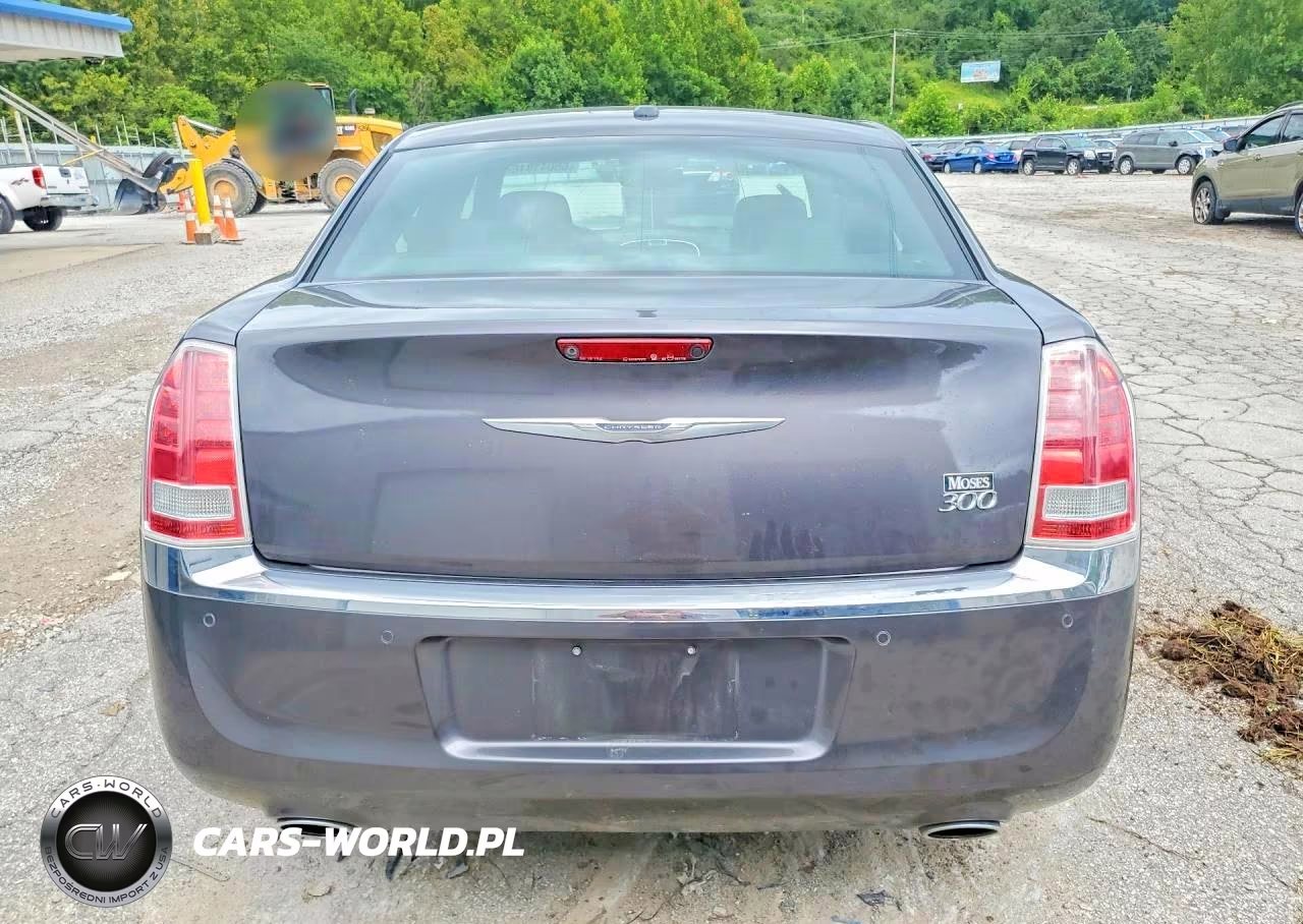 2014 Chrysler 300 VIN:2C3CCAAG9EH207595 - 6