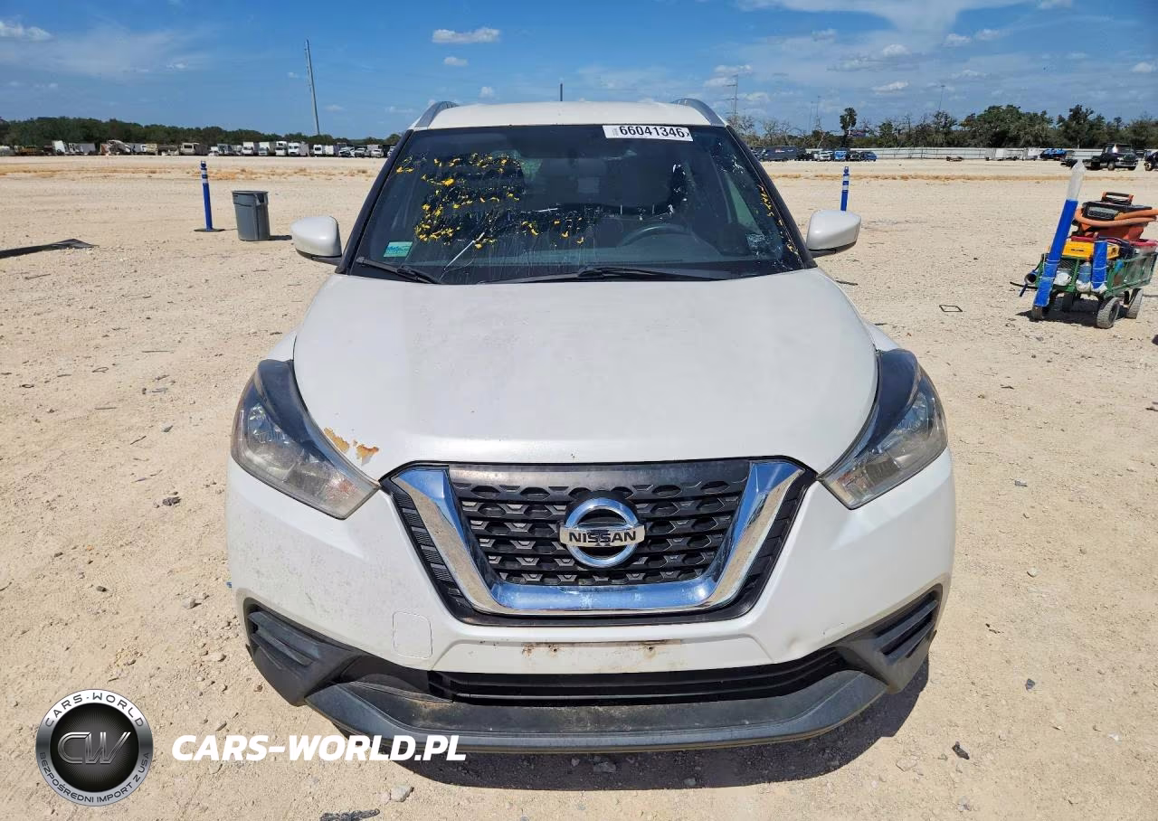 2018 Nissan Kicks Sv VIN:3N1CP5CU8JL537548 - 5