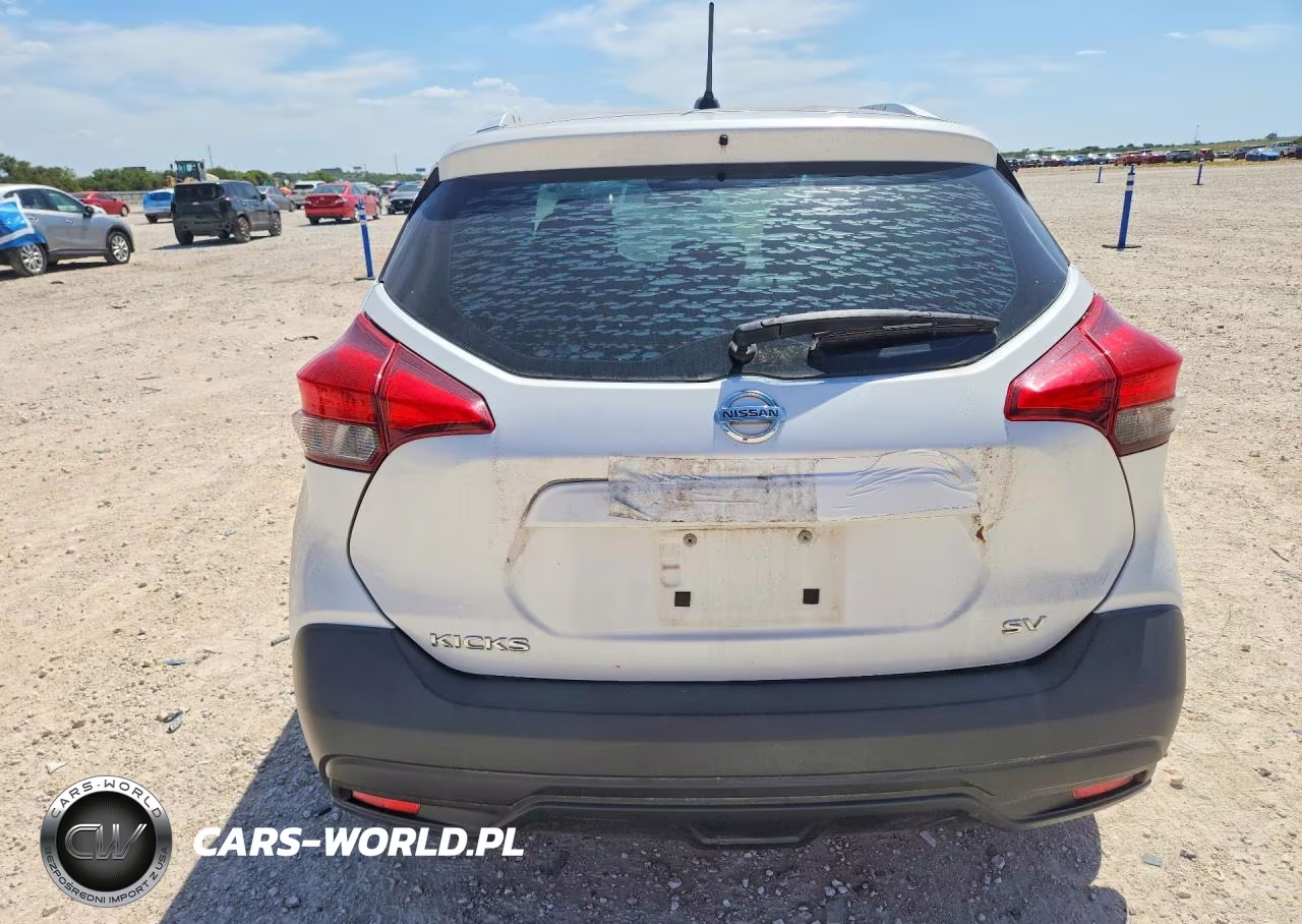 2018 Nissan Kicks Sv VIN:3N1CP5CU8JL537548 - 6