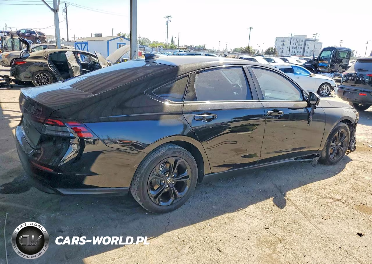 2025 Honda Accord Se VIN:1HGCY1F48SA043814 - 3