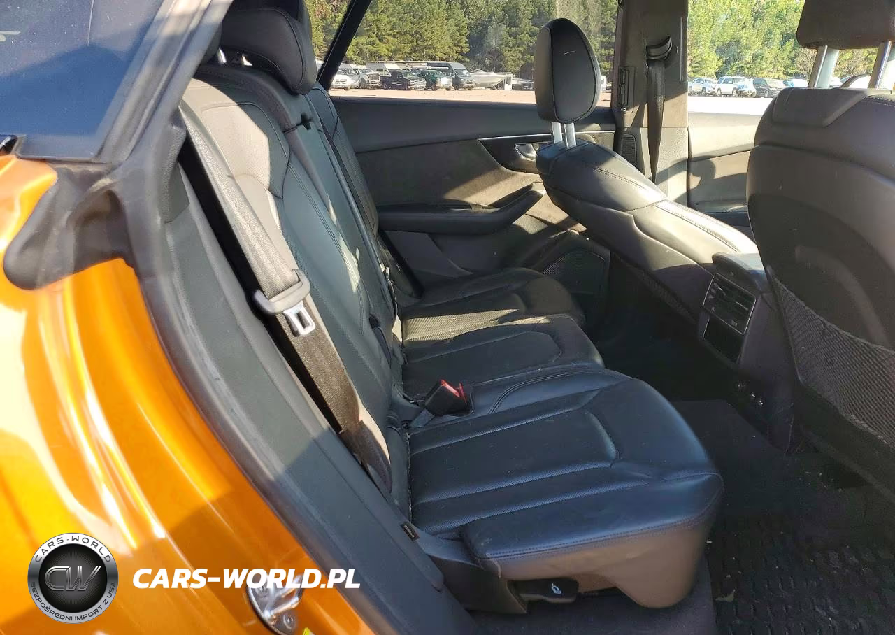 2019 Audi Q8 Prestige S-Line VIN:WA1FVBF16KD027670 - 11