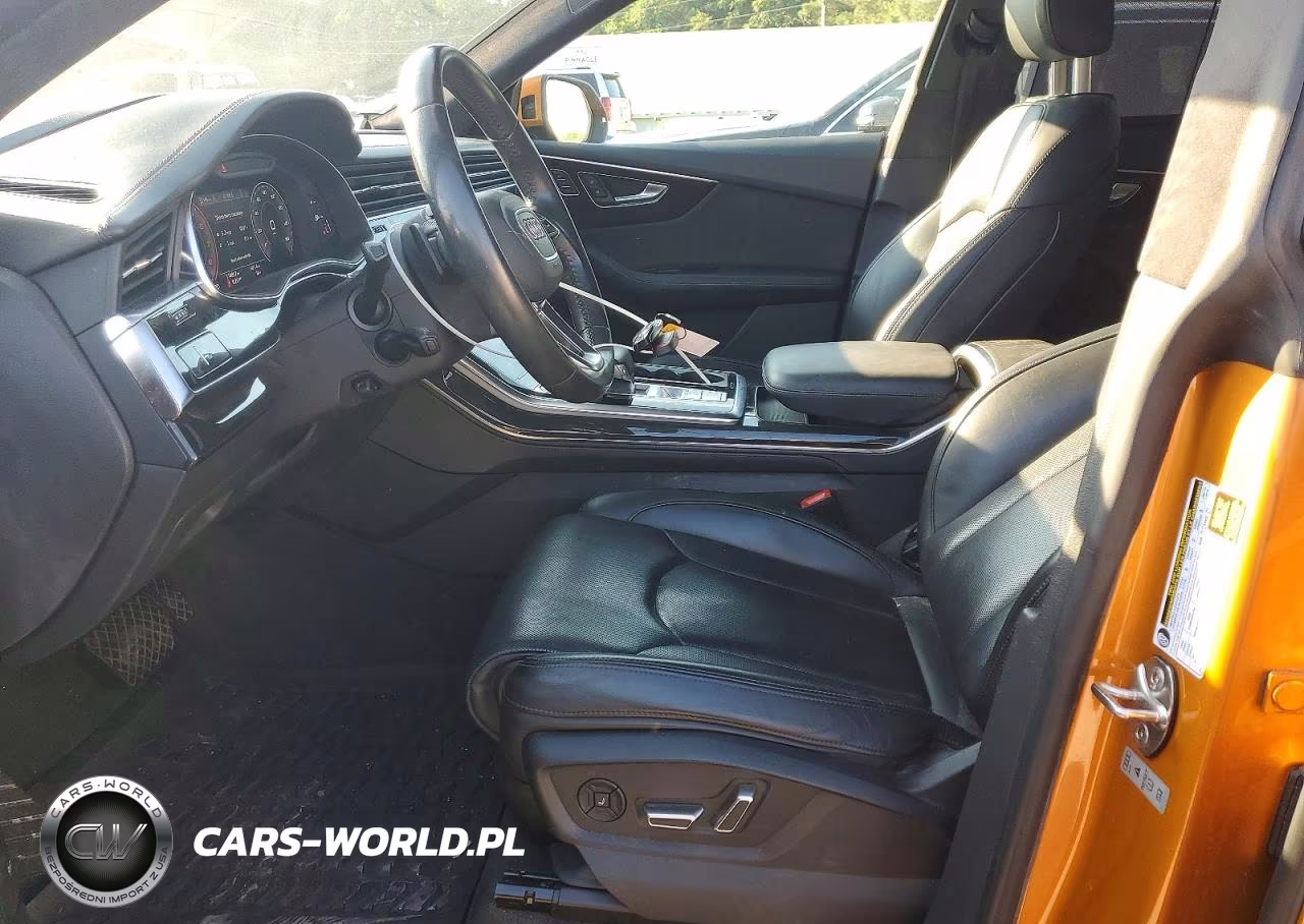 2019 Audi Q8 Prestige S-Line VIN:WA1FVBF16KD027670 - 7