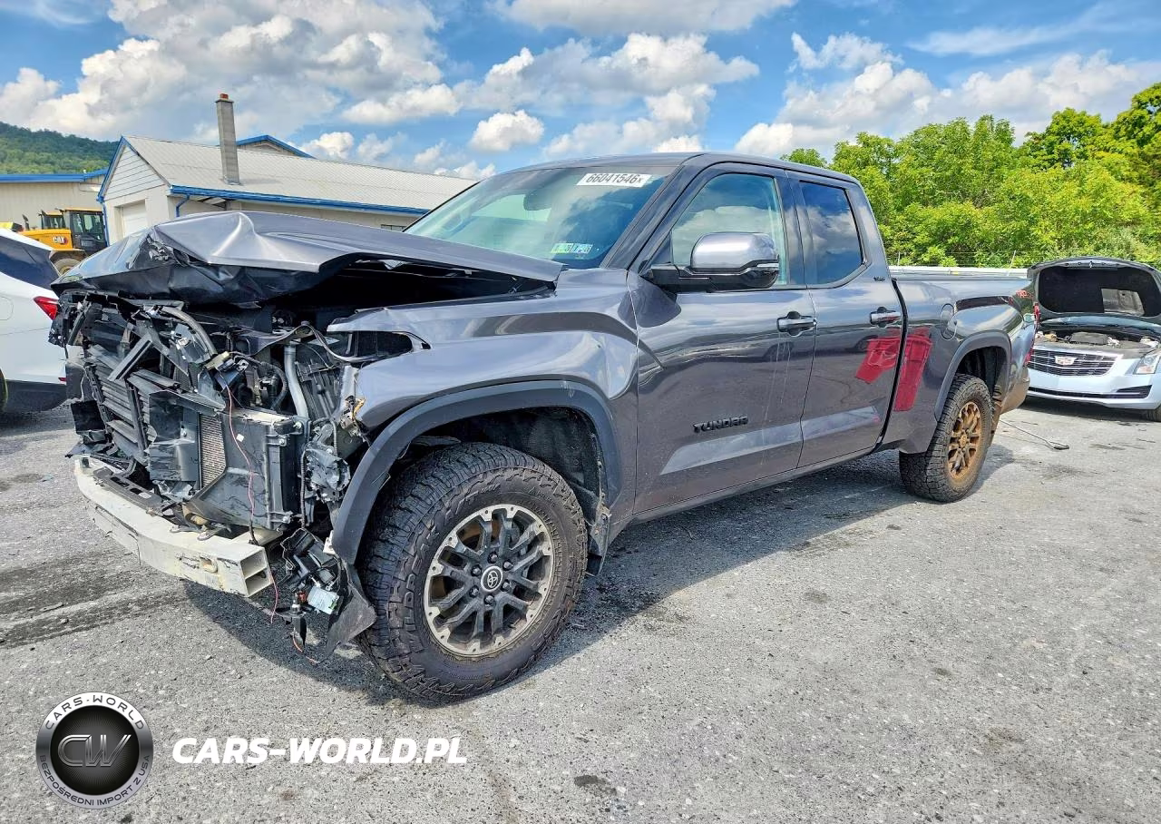 2022 Toyota Tundra Sr5 – zdjęcie 1 z 12