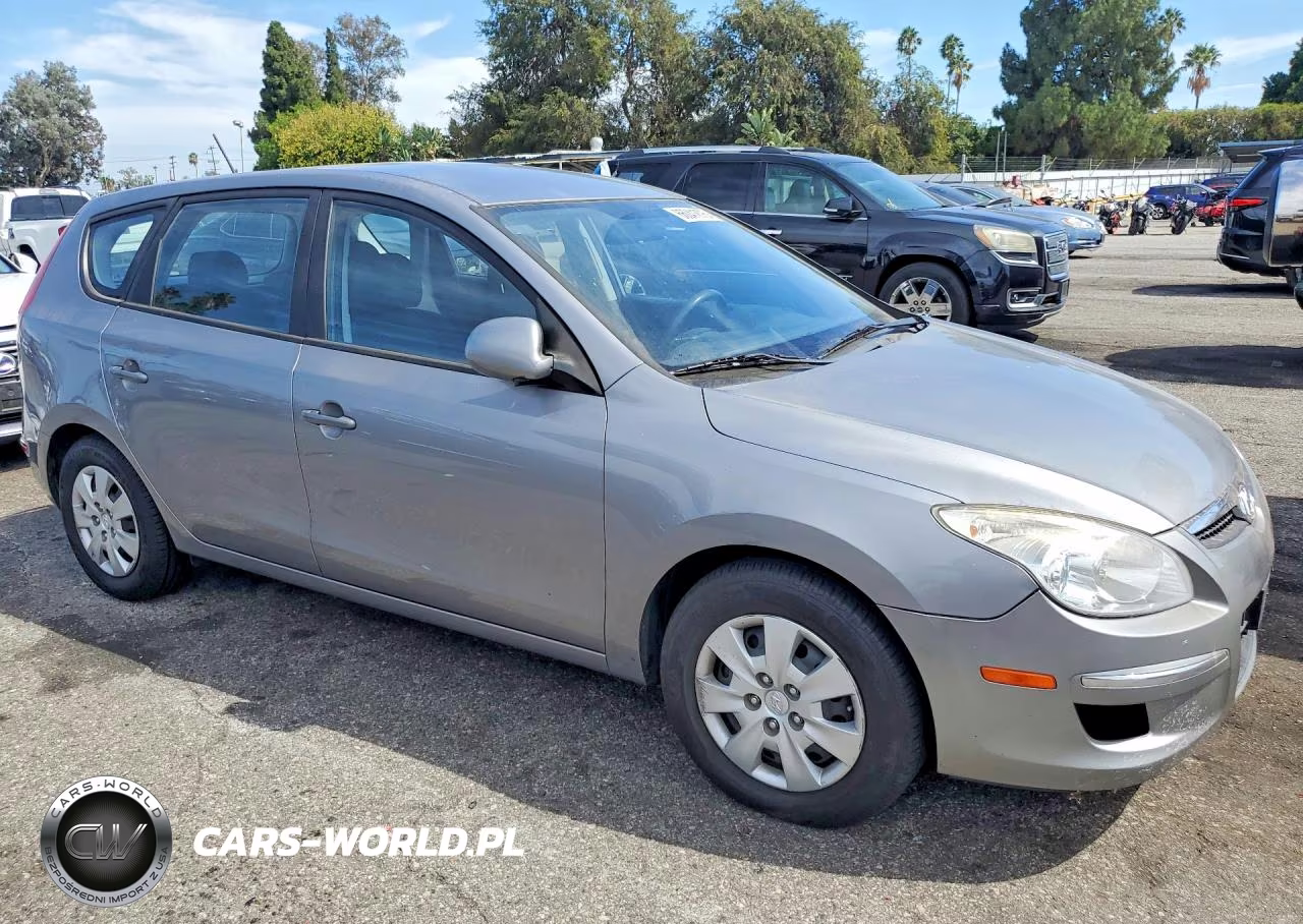 2012 Hyundai Elantra Touring Gls VIN:KMHDB8AE6CU138431 - 4