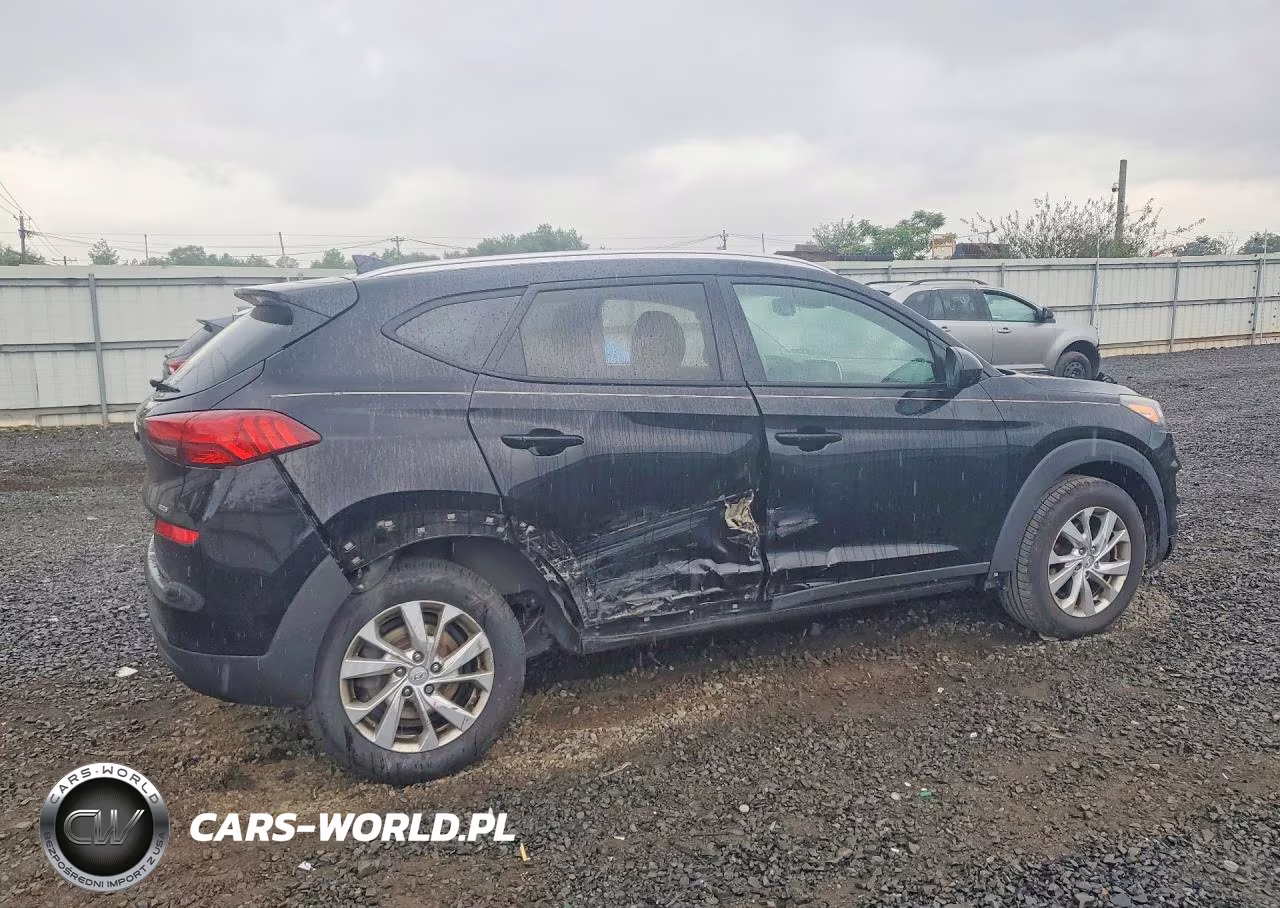 2019 Hyundai Tucson Value VIN:KM8J3CA41KU938529 - 3