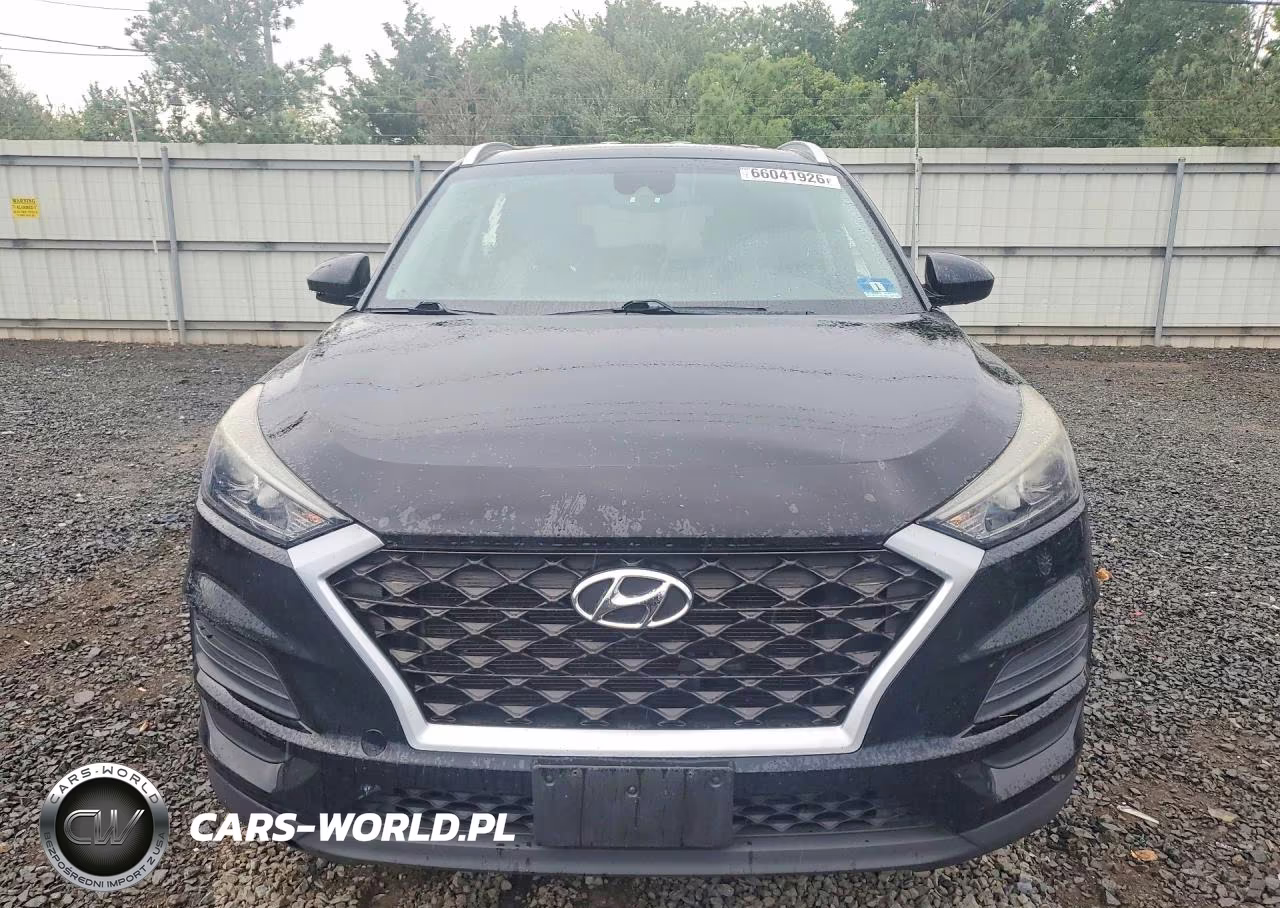 2019 Hyundai Tucson Value VIN:KM8J3CA41KU938529 - 5