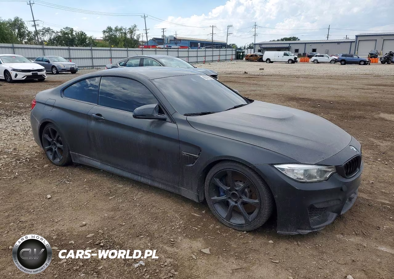 2017 BMW M4 VIN:WBS3R9C59HK708920 - 4