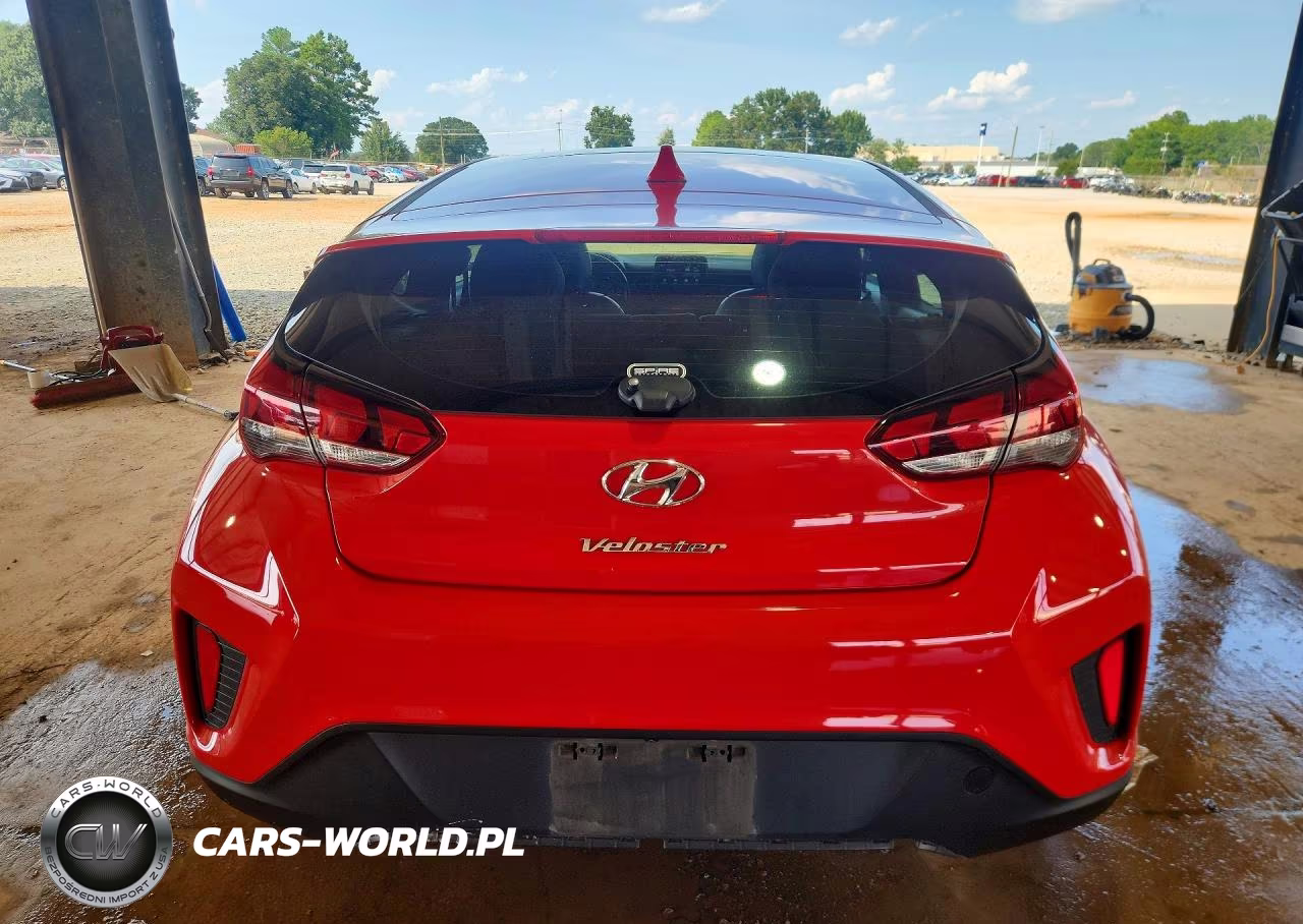 2020 Hyundai Veloster 2.0L Premium VIN:KMHTG6AF9LU030170 - 6