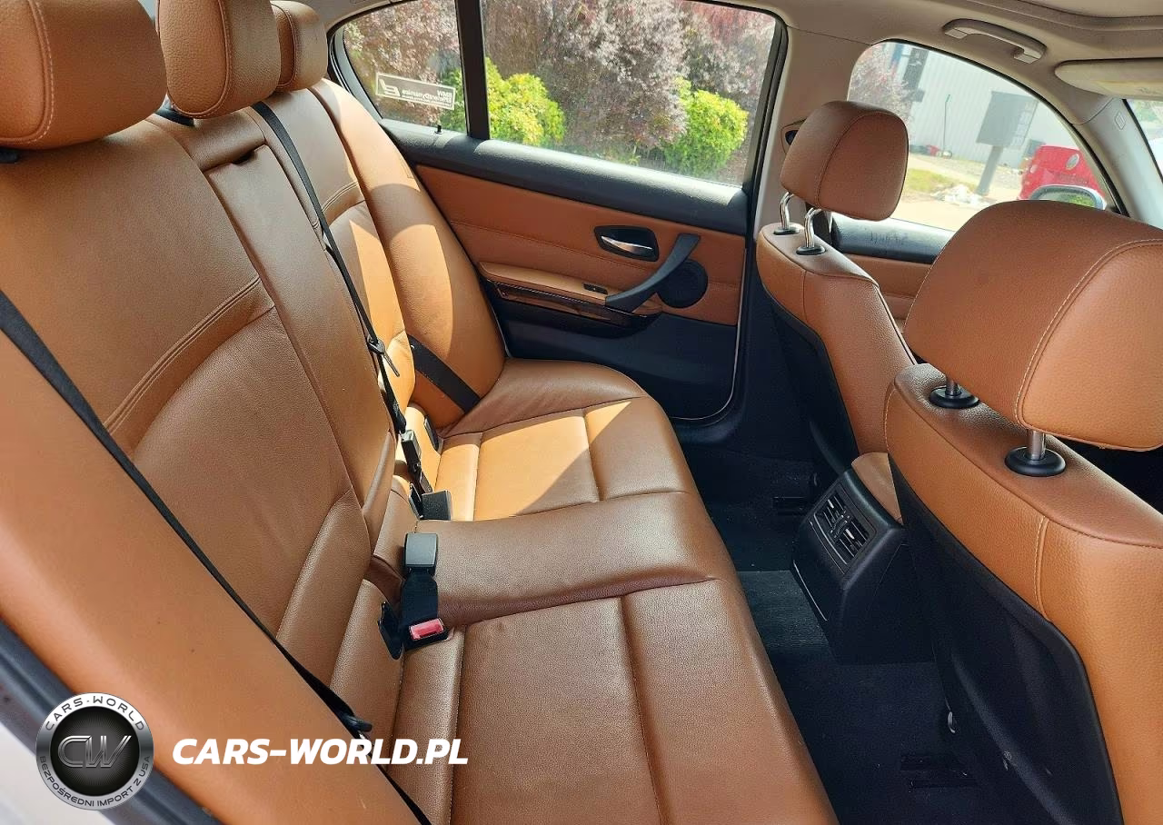 2011 BMW 328 I VIN:WBAPH7C53BA801510 - 10
