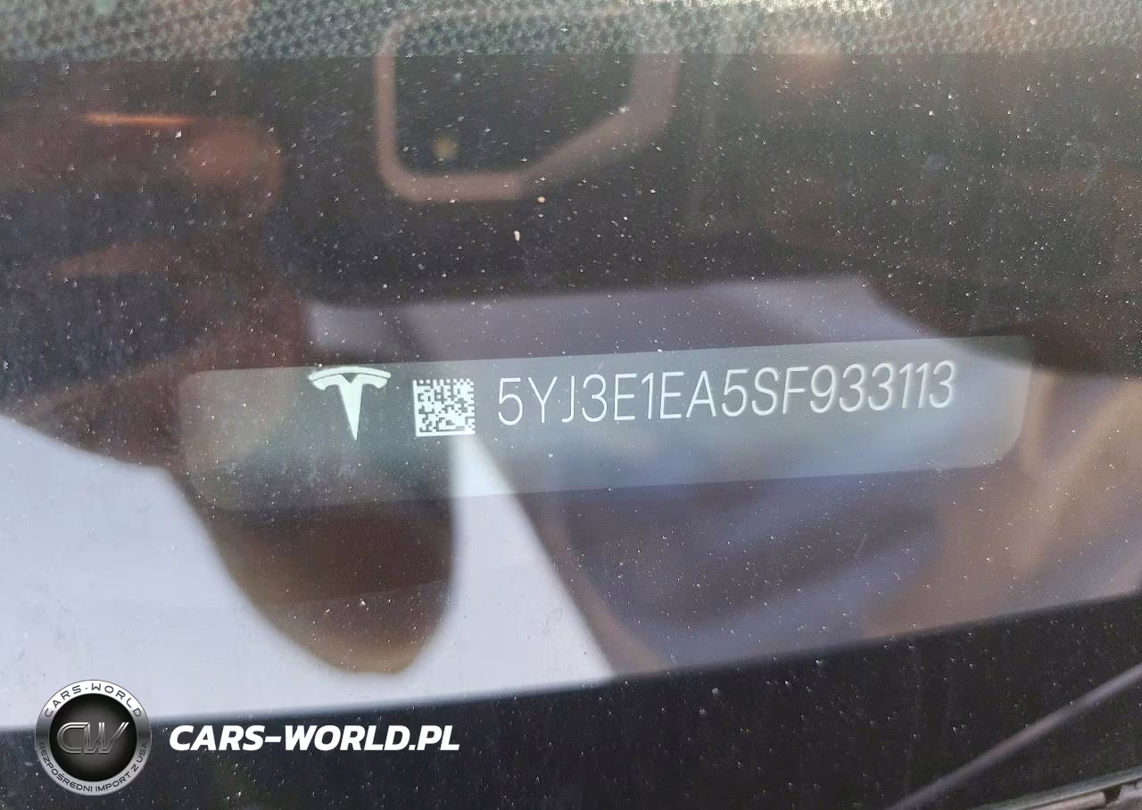2025 Tesla Model 3 VIN:5YJ3E1EA5SF933113 - 12