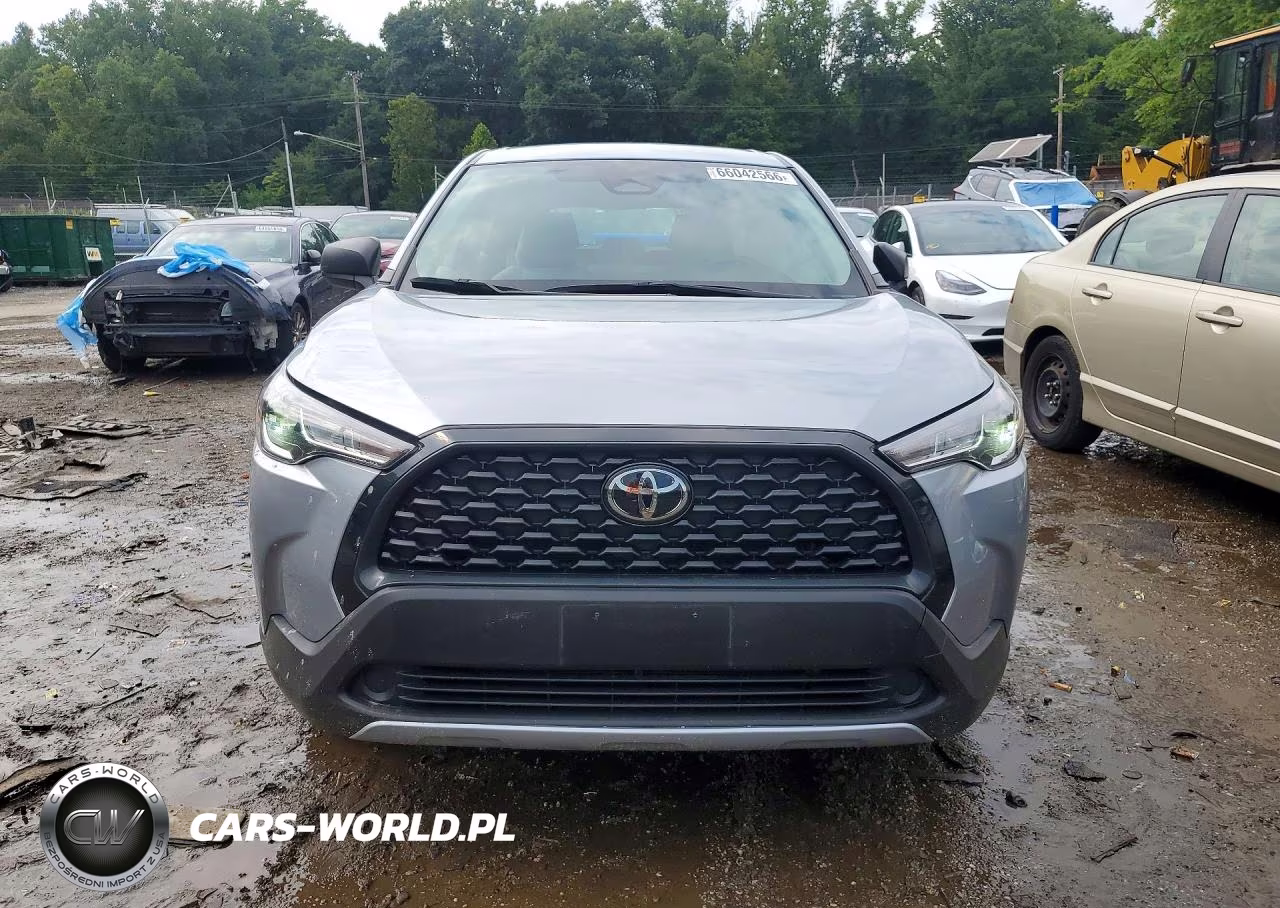 2024 Toyota Corolla Cross L VIN:7MUAAABG7RV093553 - 5