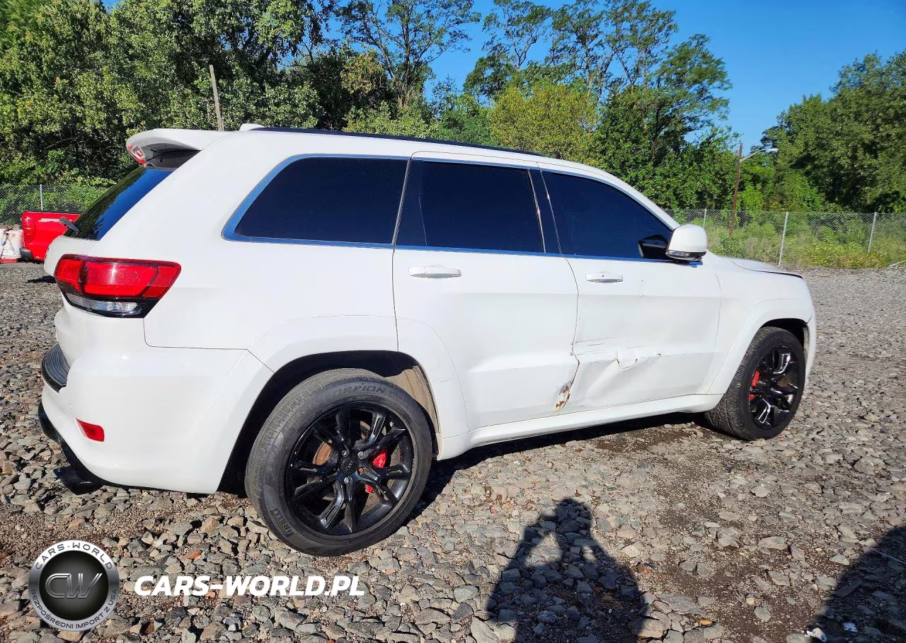 2014 Jeep Grand Cherokee Srt-8 VIN:1C4RJFDJ6EC197336 - 3