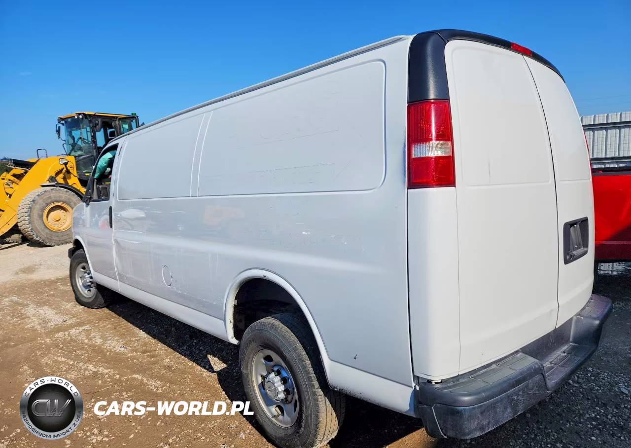 2017 Chevrolet Express 3500 Cargo Delivery Van VIN:1GCZGHFG7H1351242 - 2