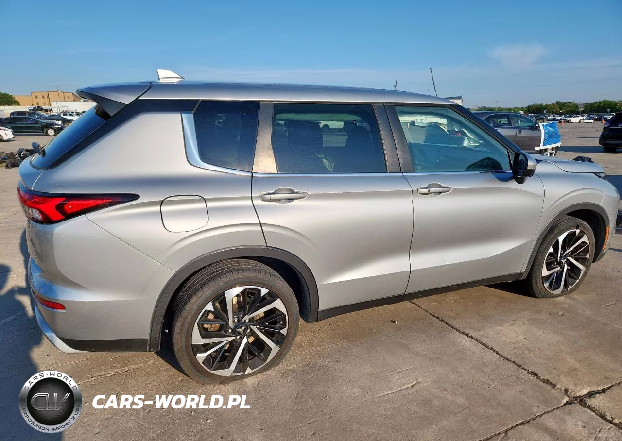 2022 Mitsubishi Outlander Se VIN:JA4J3UA81NZ011660 - 3