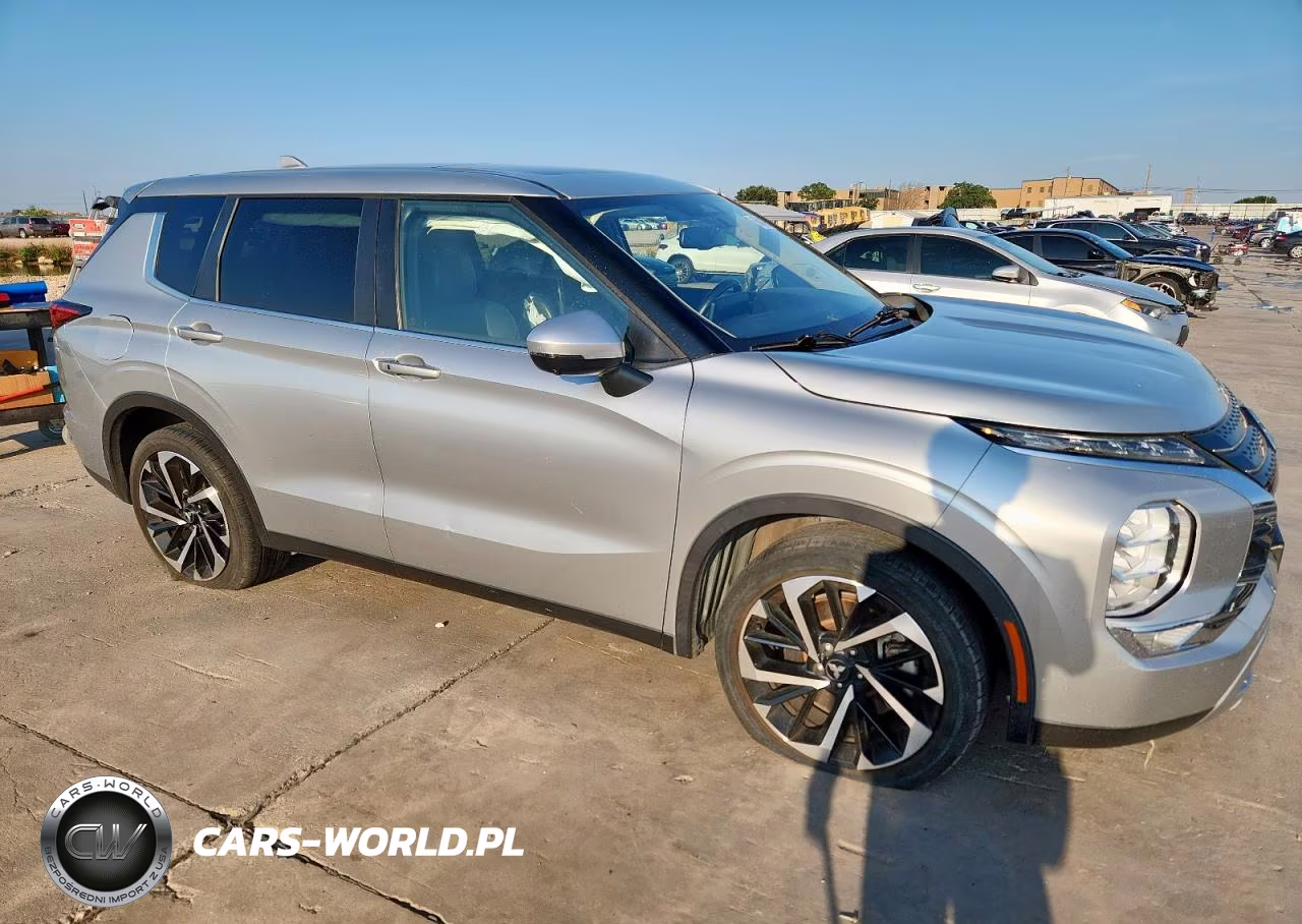 2022 Mitsubishi Outlander Se VIN:JA4J3UA81NZ011660 - 4