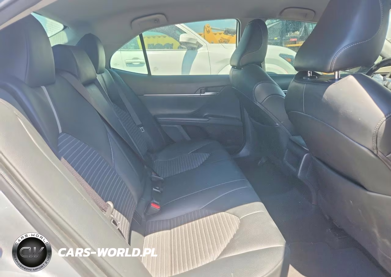 2021 Toyota Camry Se VIN:4T1G11AKXMU532786 - 10