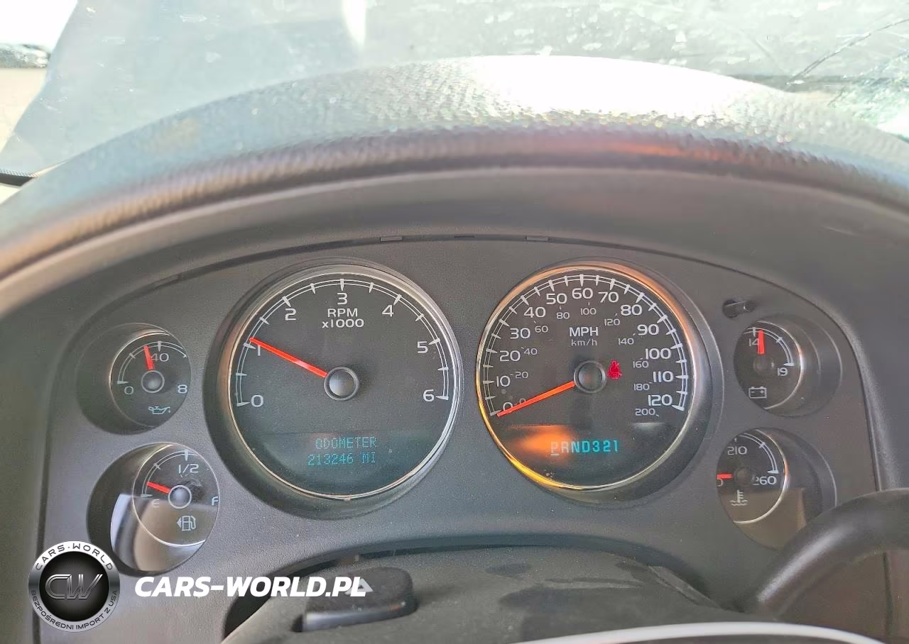 2008 Chevrolet Tahoe C1500 VIN:1GNFC13J28R267974 - 9