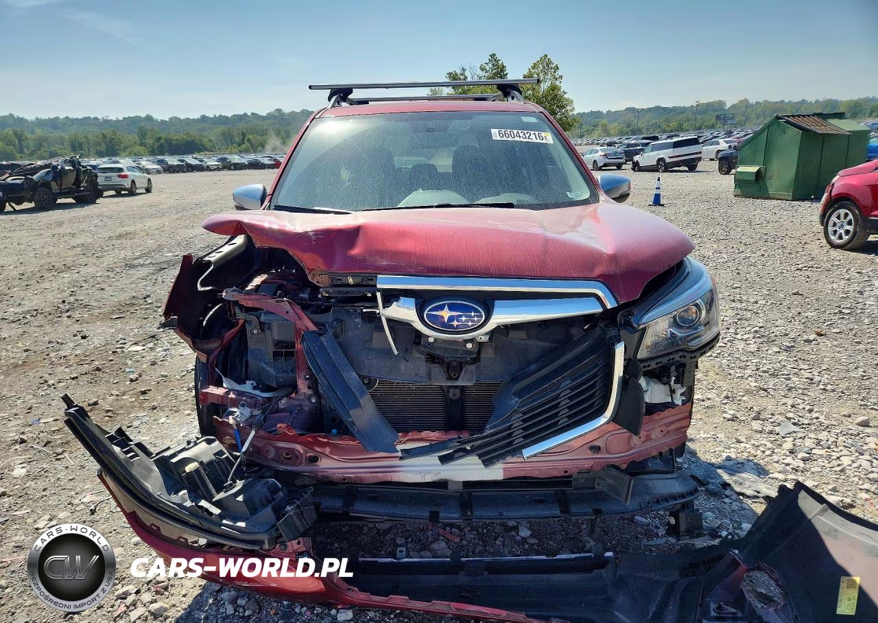 2019 Subaru Forester Touring VIN:JF2SKAWC0KH503513 - 5