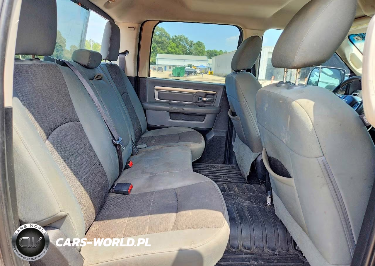 2015 Ram 1500 Big Horn VIN:1C6RR7LM7FS531768 - 10