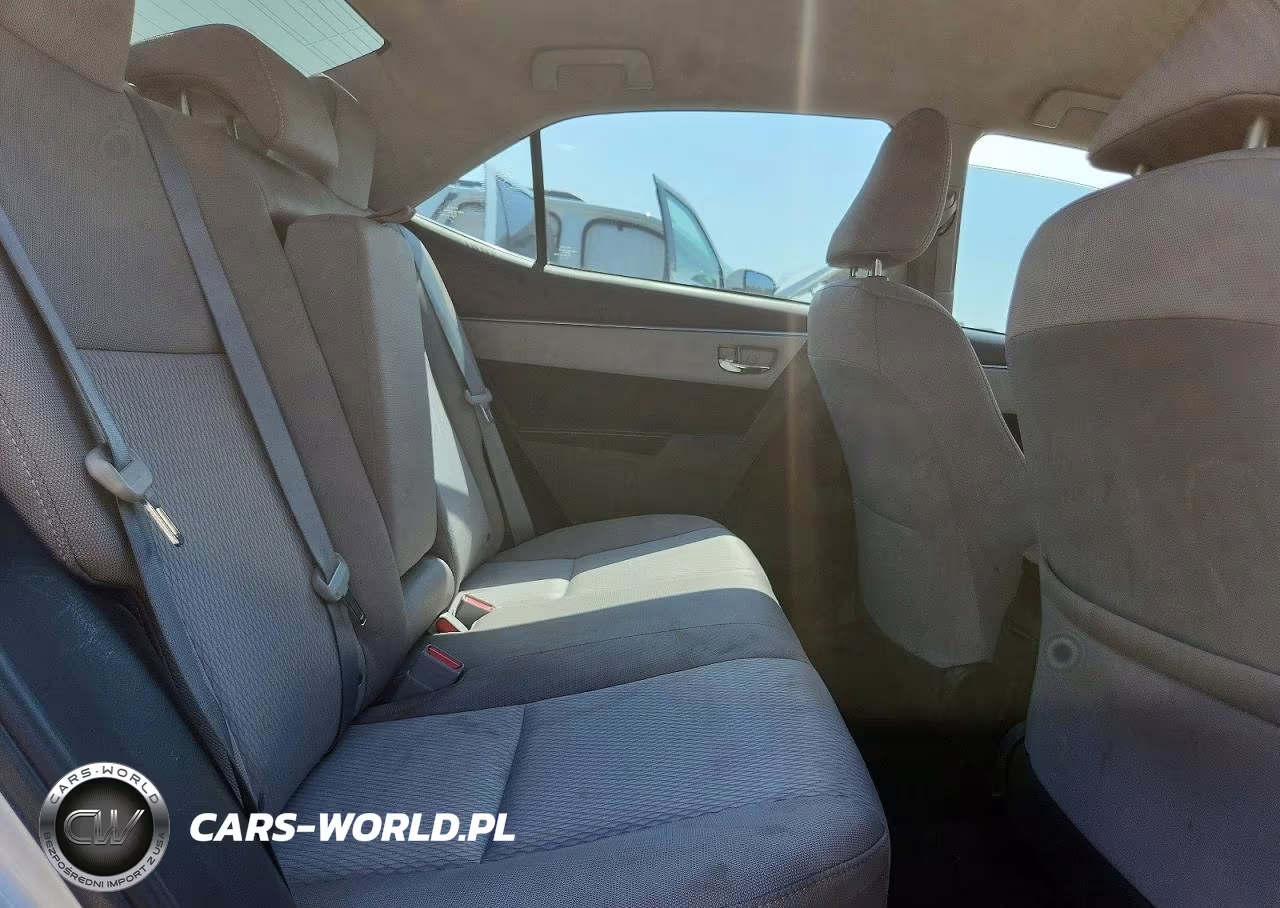 2016 Toyota Corolla Le Plus VIN:2T1BURHEXGC558505 - 10