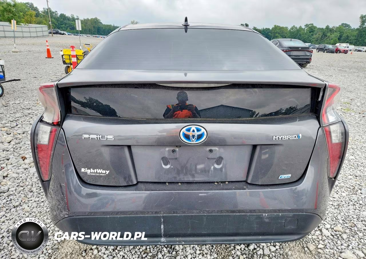 2016 Toyota Prius Two Eco VIN:JTDKARFU9G3519058 - 6