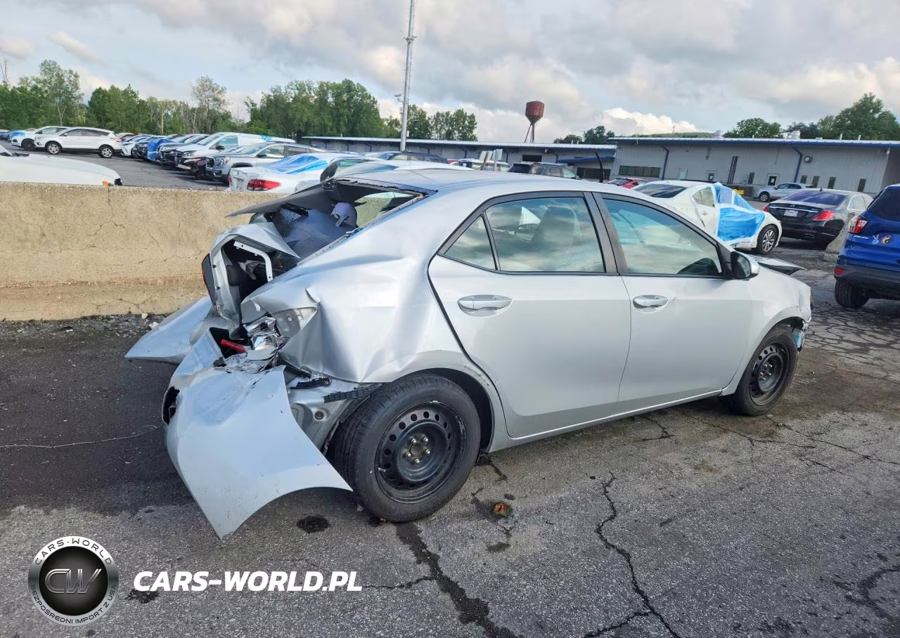 2019 Toyota Corolla Le VIN:2T1BURHE3KC138917 - 3