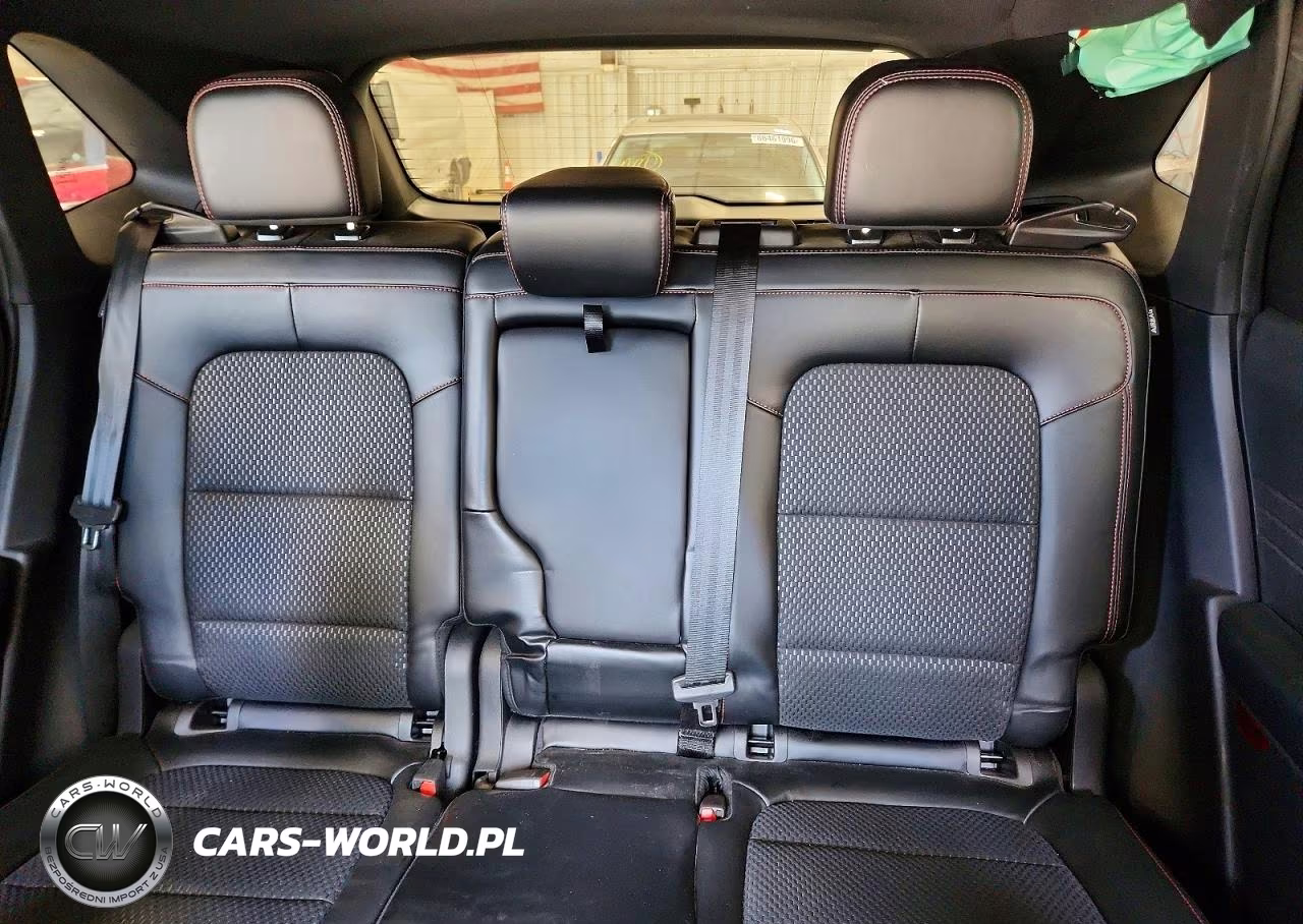 2024 Ford Escape St Line Select VIN:1FMCU9NA2RUA97744 - 10