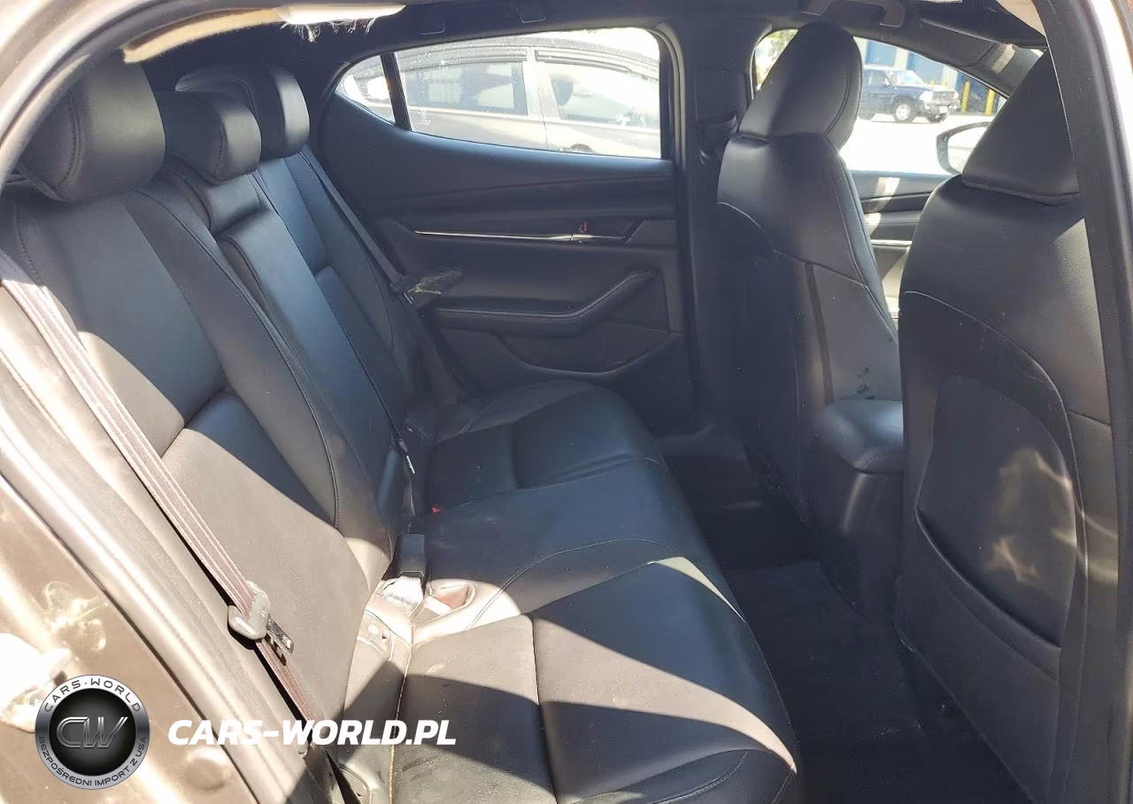 2019 Mazda 3 Preferred VIN:JM1BPAMM2K1120225 - 10