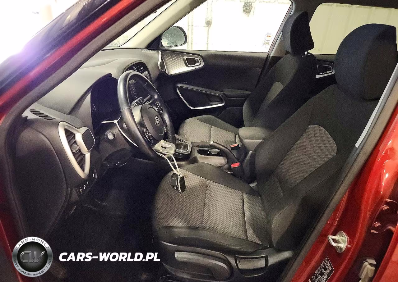 2020 Kia Soul X-Line VIN:KNDJ23AU1L7123447 - 7