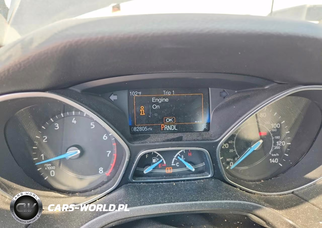 2016 Ford Focus Se VIN:1FADP3F2XGL300926 - 9