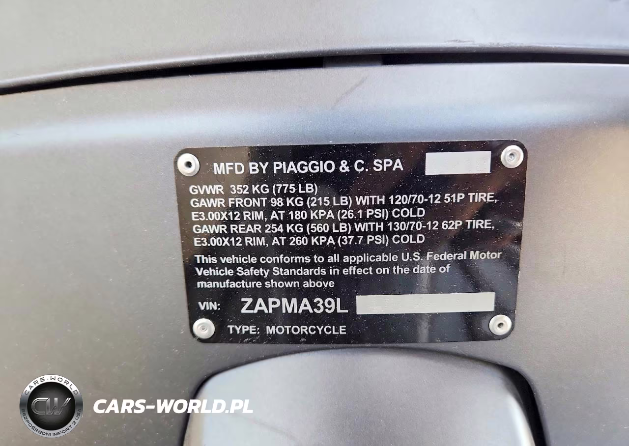 2018 Vespa Gts 300 VIN:ZAPMA39L4J5200783 - 9