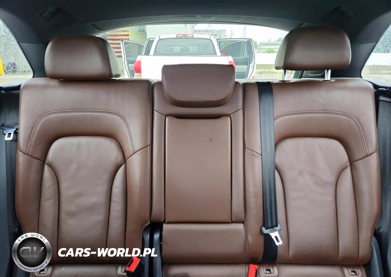 2017 Audi Q5 Premium Plus S-Line VIN:WA1D7AFPXHA039413 - 10