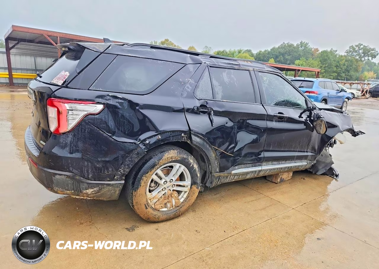 2020 Ford Explorer Xlt VIN:1FMSK7DH2LGC74464 - 3
