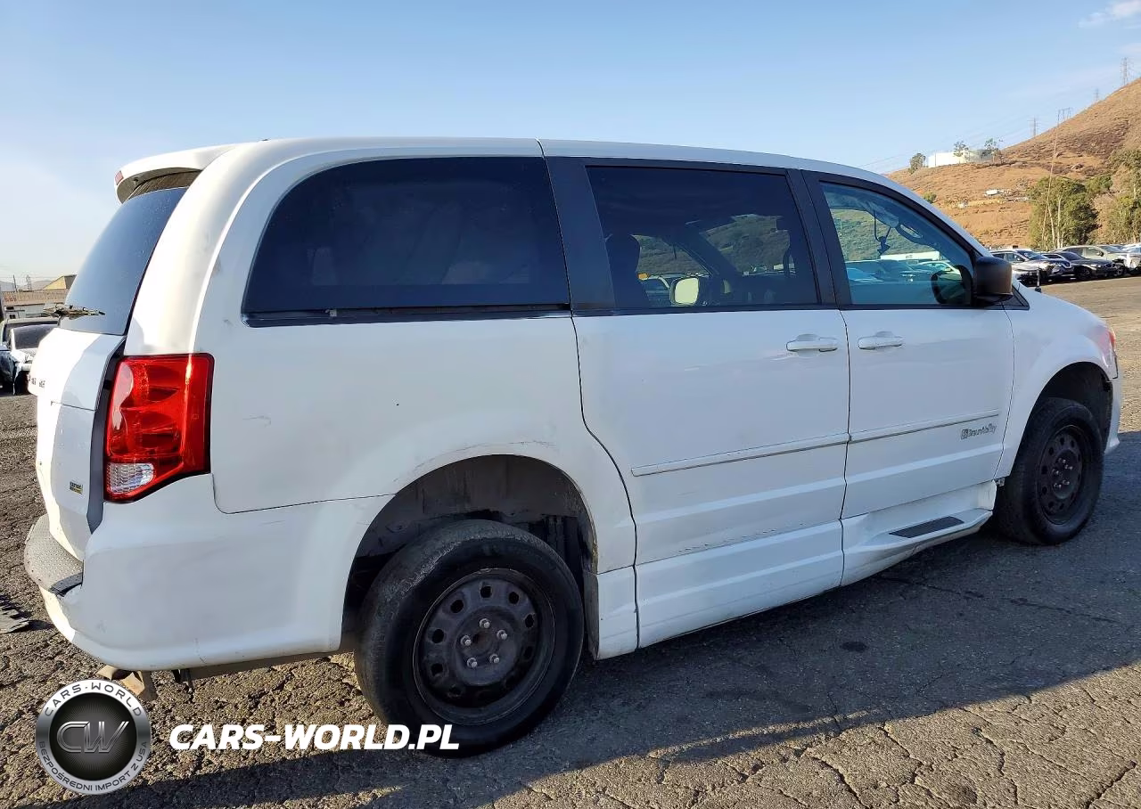 2015 Dodge Grand Caravan Se VIN:2C7WDGBG6FR634237 - 3