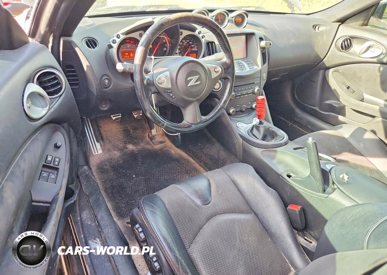 2015 Nissan 370Z Base VIN:JN1AZ4EH2FM440693 - 8