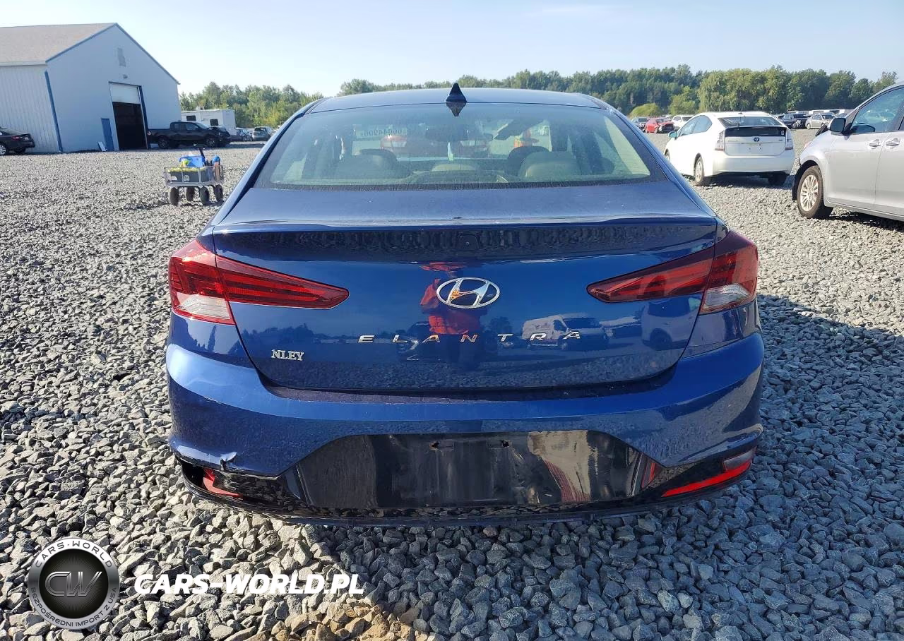 2019 Hyundai Elantra Value Edition VIN:5NPD84LF6KH405870 - 6
