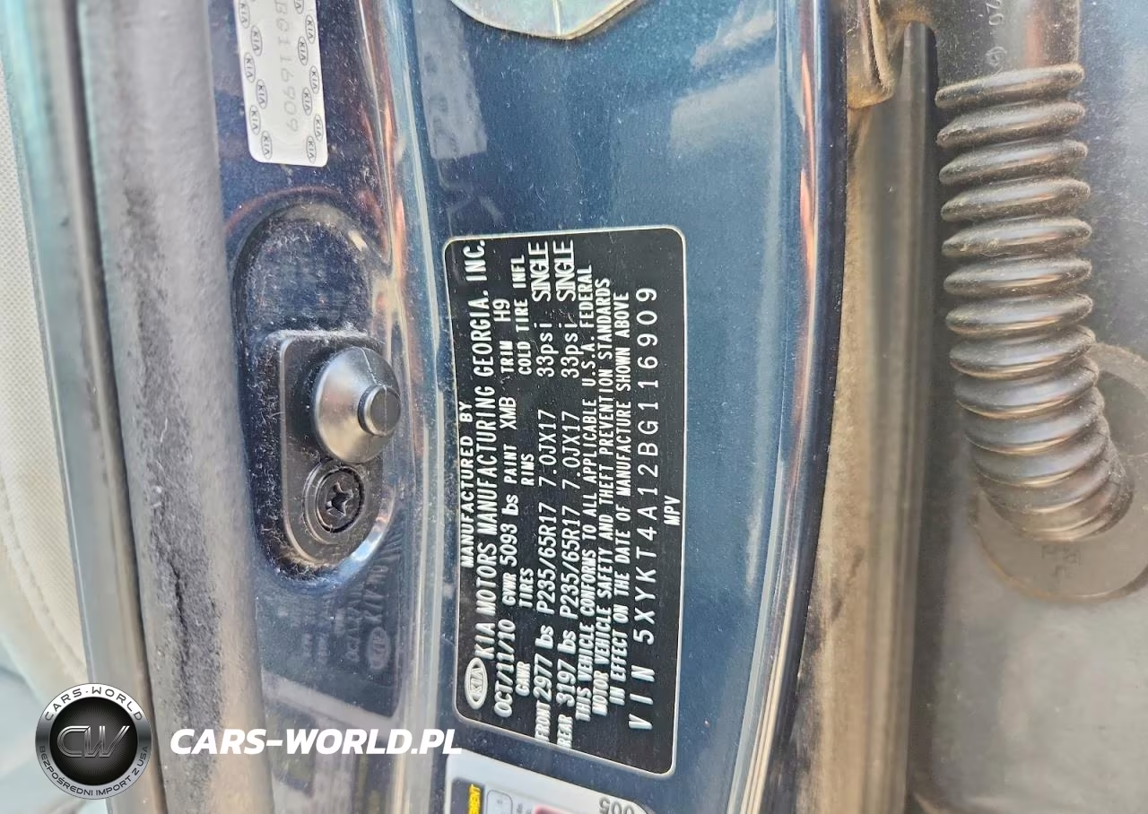 2011 Kia Sorento Lx VIN:5XYKT4A12BG116909 - 13