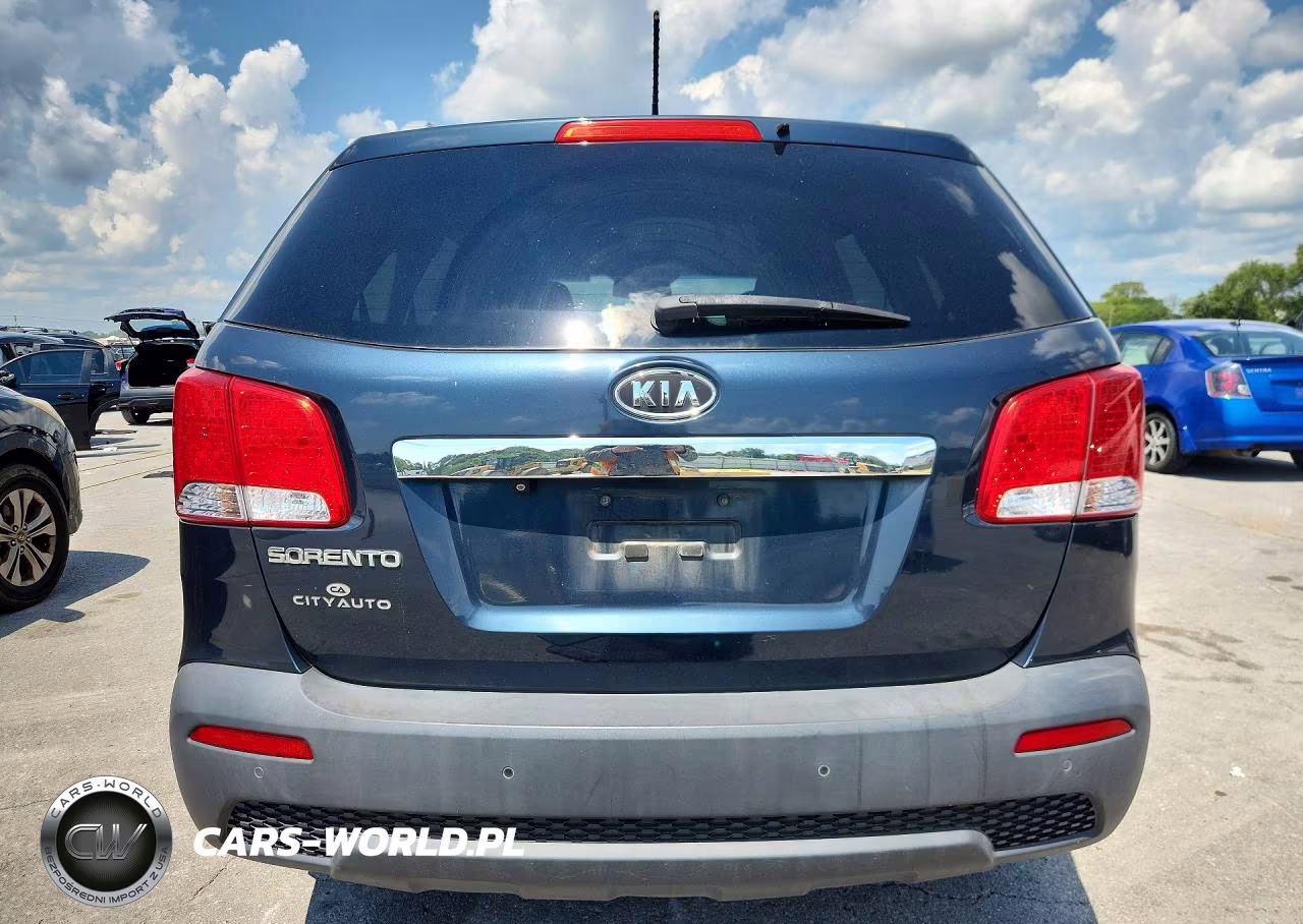 2011 Kia Sorento Lx VIN:5XYKT4A12BG116909 - 6