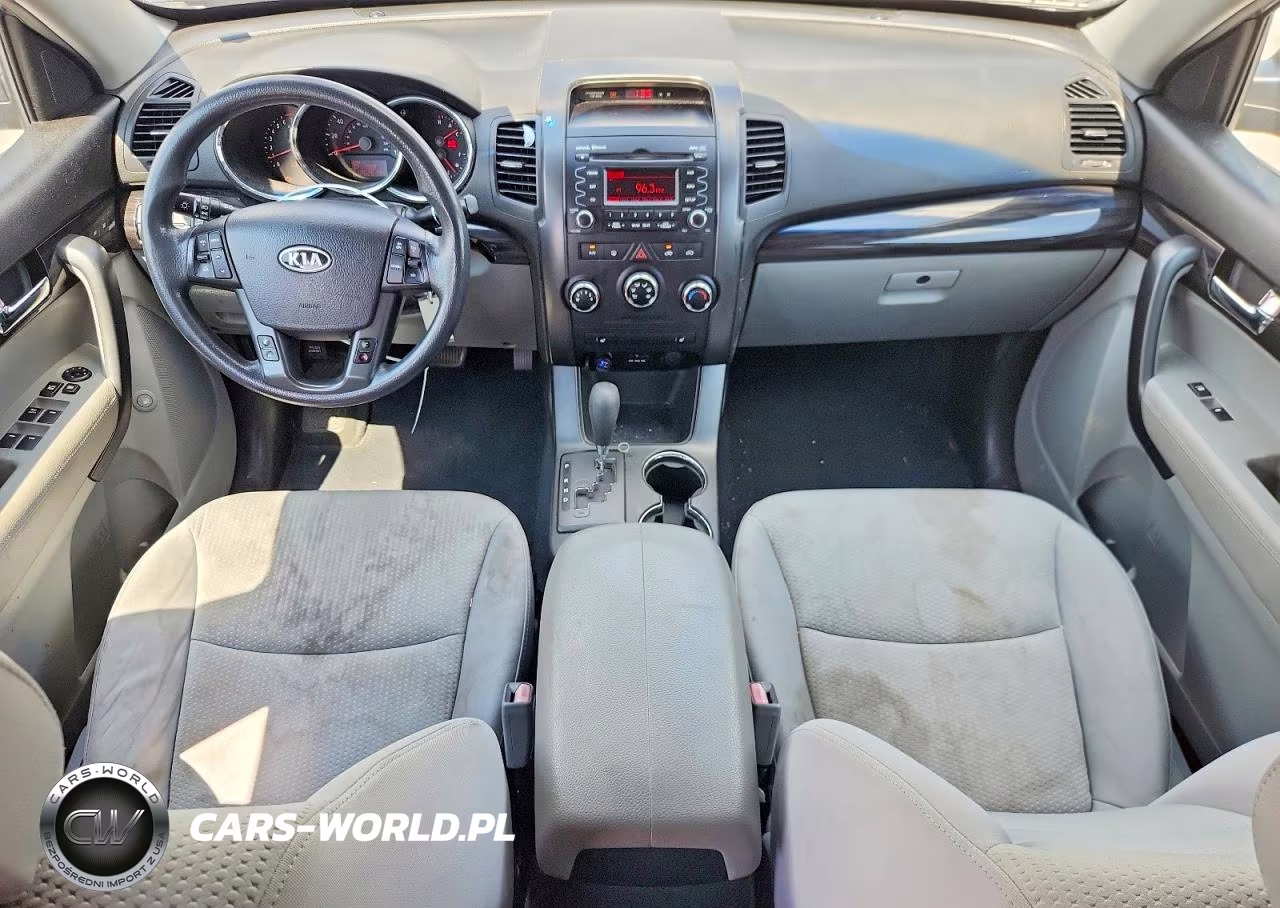 2011 Kia Sorento Lx VIN:5XYKT4A12BG116909 - 8
