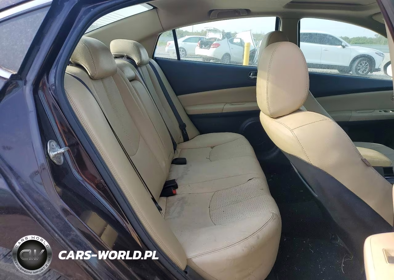 2011 Mazda 6 I VIN:1YVHZ8CH3B5M02314 - 10