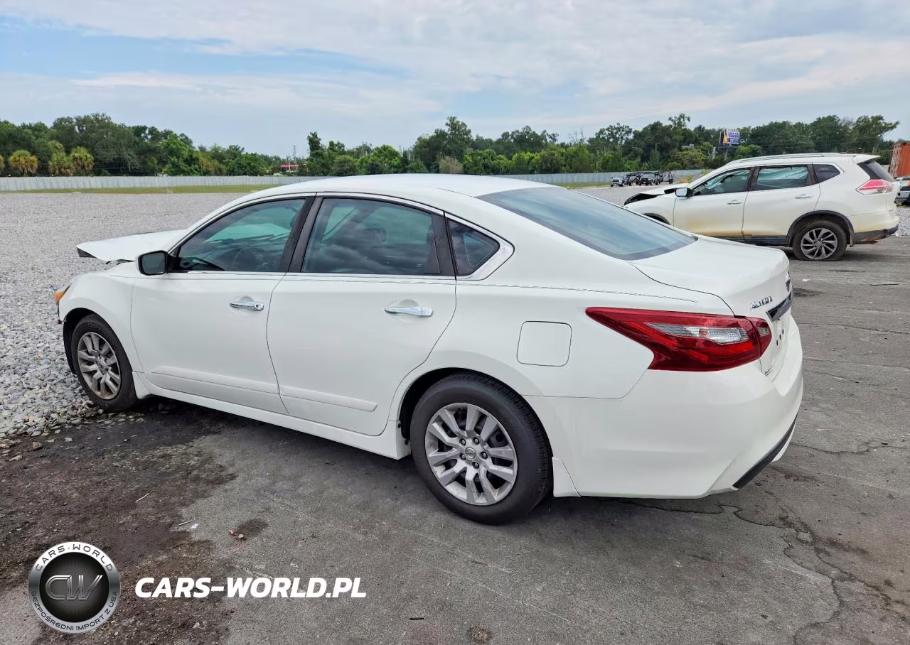 2018 Nissan Altima 2.5 S VIN:1N4AL3AP4JC218666 - 2