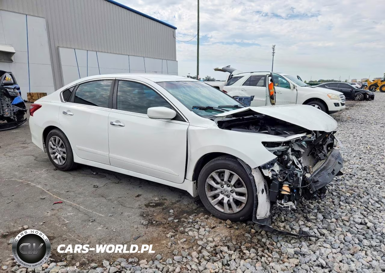 2018 Nissan Altima 2.5 S VIN:1N4AL3AP4JC218666 - 4