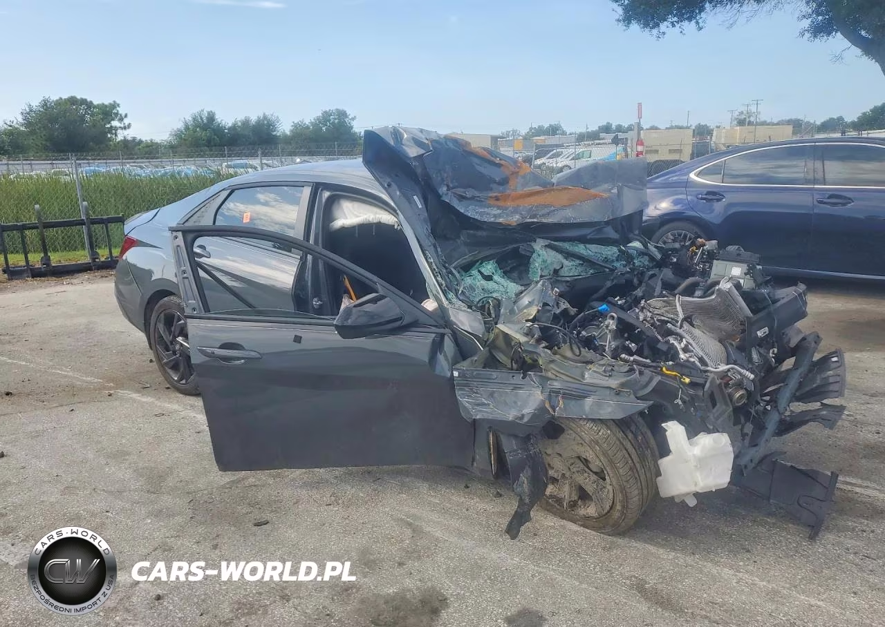2026 Hyundai Elantra Sel Sport VIN:KMHLM4DG5TU188197 - 4