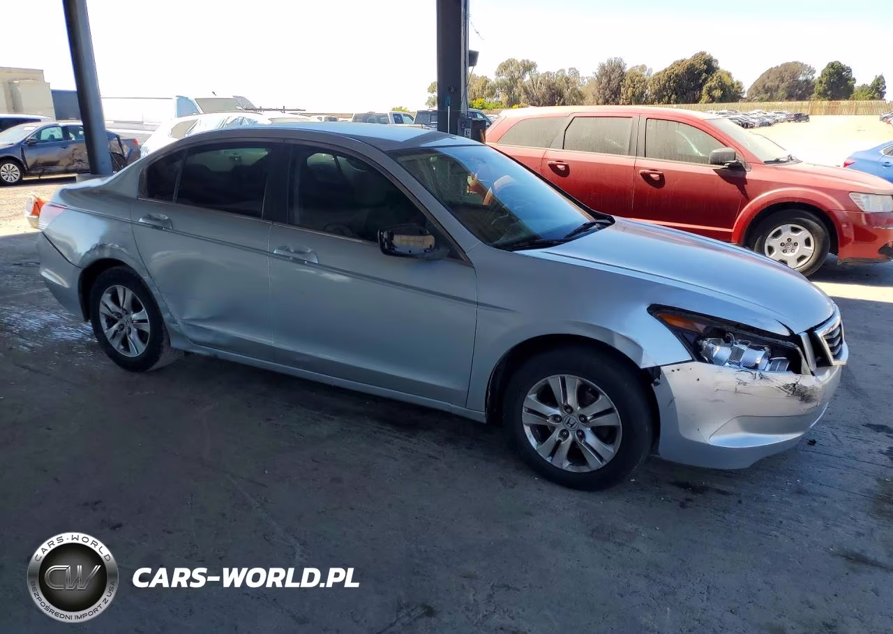 2009 Honda Accord Lxp VIN:JHMCP264X9C013802 - 4
