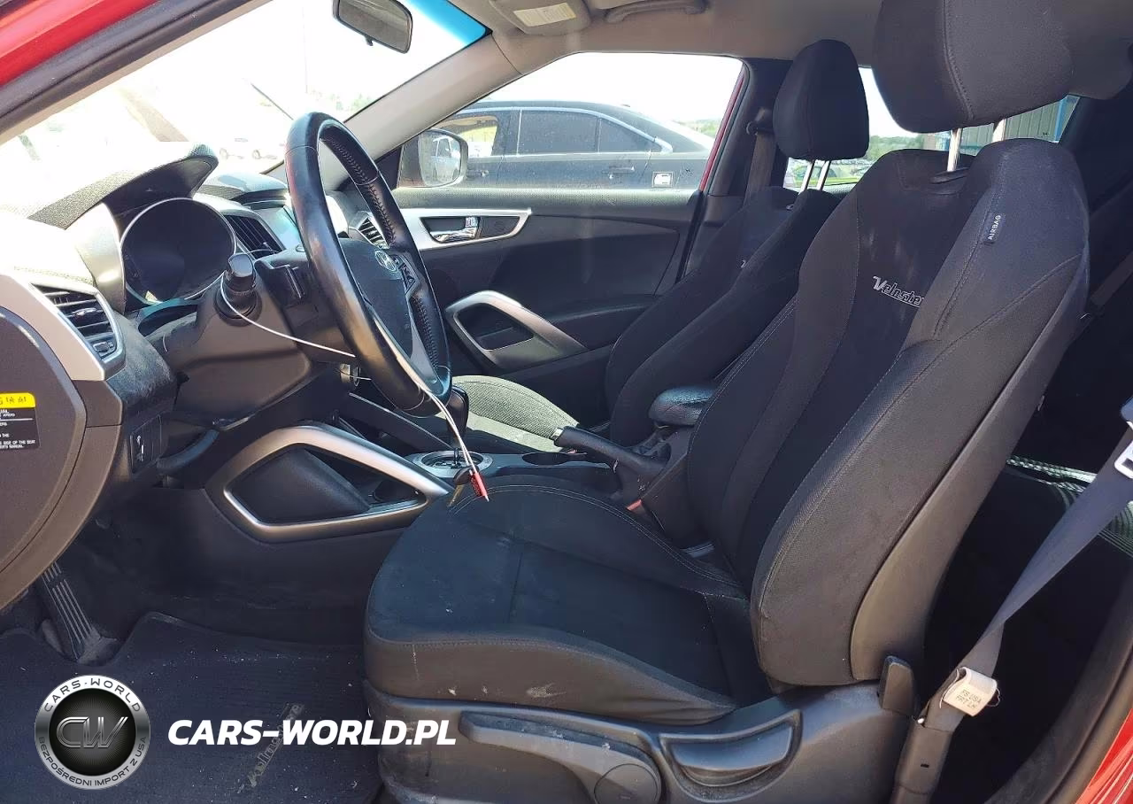 2017 Hyundai Veloster Base VIN:KMHTC6AD5HU316986 - 7